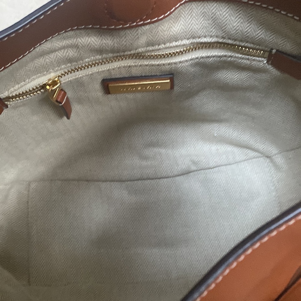Tory Burch MILLER METAL-LOGO MINI HOBO - Picture 14 of 17